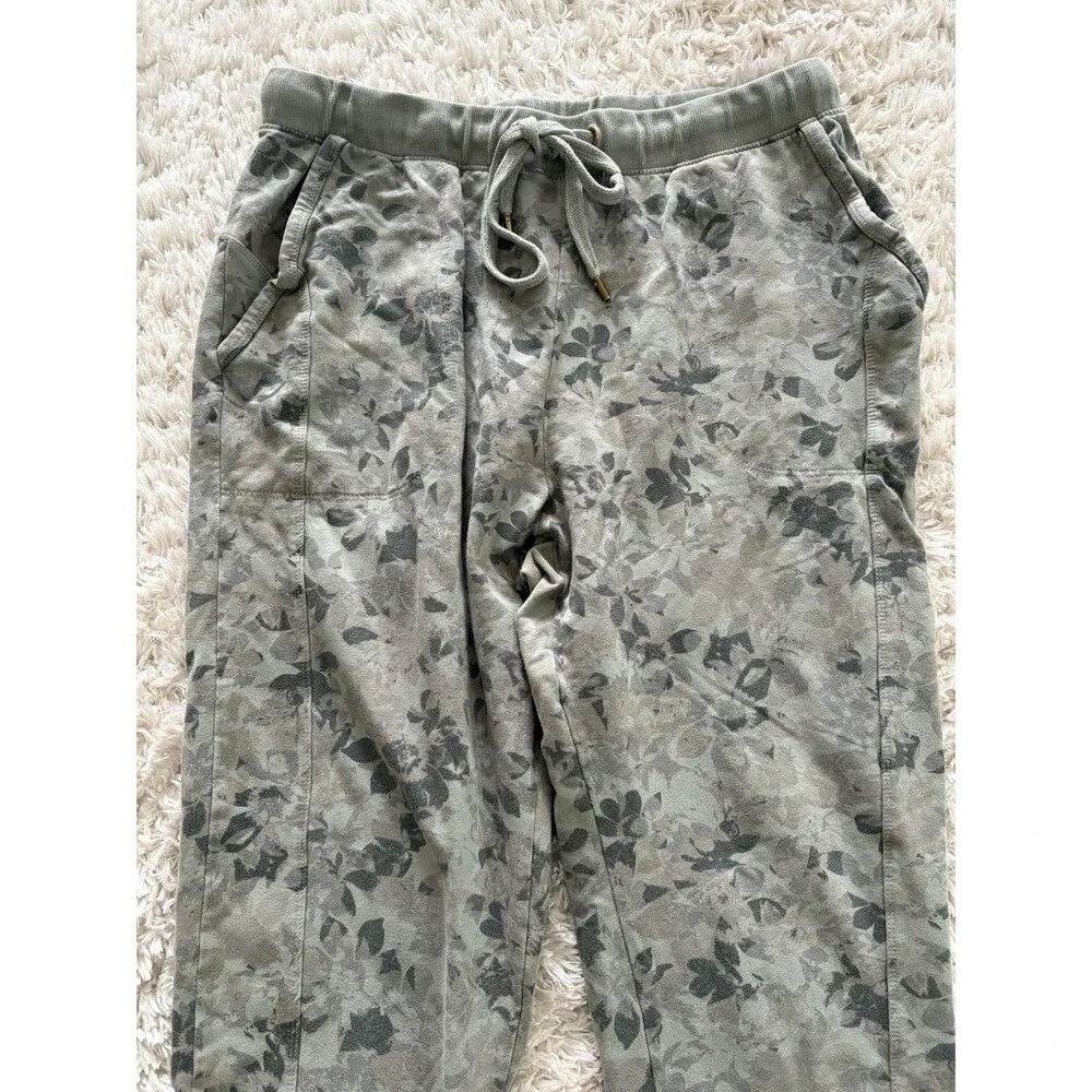 Anthropologie Saturday Sunday Jogger Pants Small Green Floral Pockets Pull-On - Picture 2 of 5